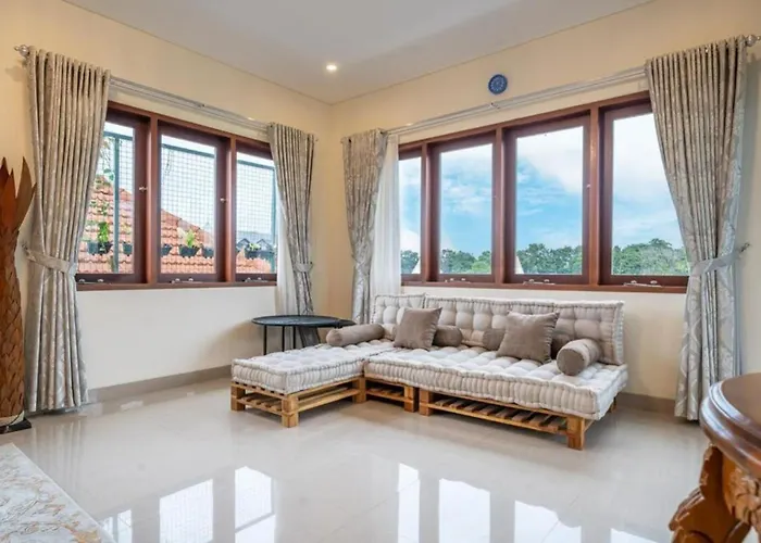 ヴィラ Modern 5br Luxury With Pool & Rooftop - 100m From サヌール