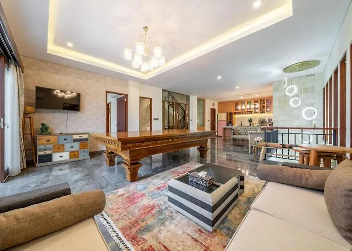Modern 5br Luxury With Pool & Rooftop - 100m From *