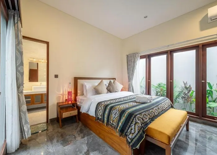 Modern 5br Luxury With Pool & Rooftop - 100m From