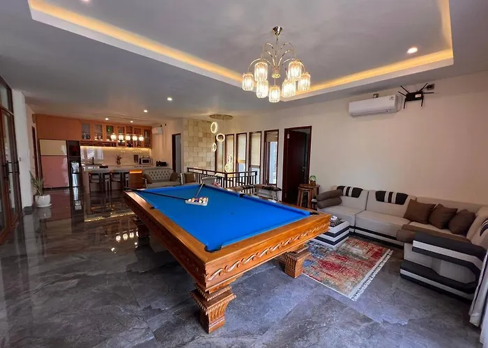 ヴィラ Modern 5br Luxury With Pool & Rooftop - 100m From